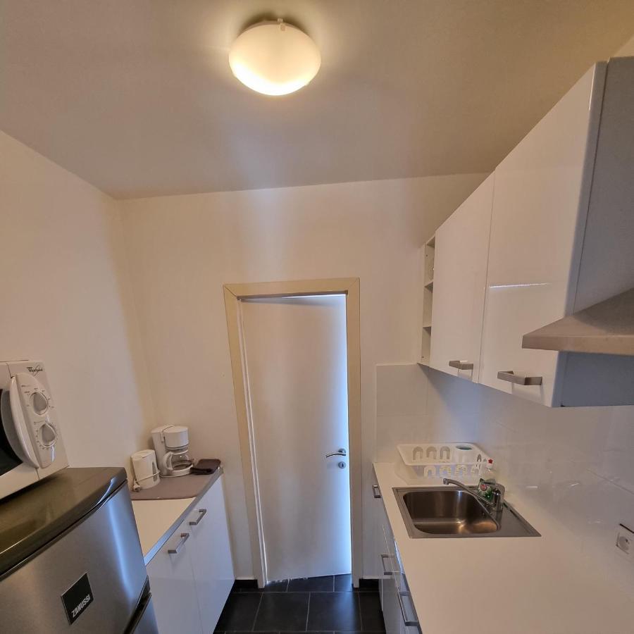 בריסל Beautiful Modern Apartment מראה חיצוני תמונה